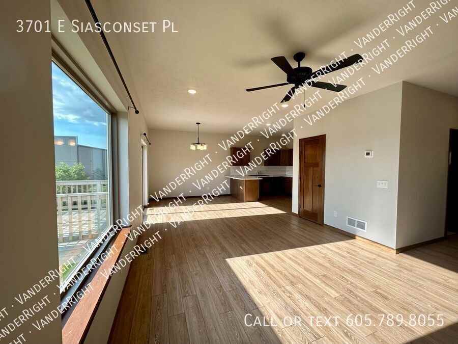 3701 E Siasconset Pl - Photo 3 of 36