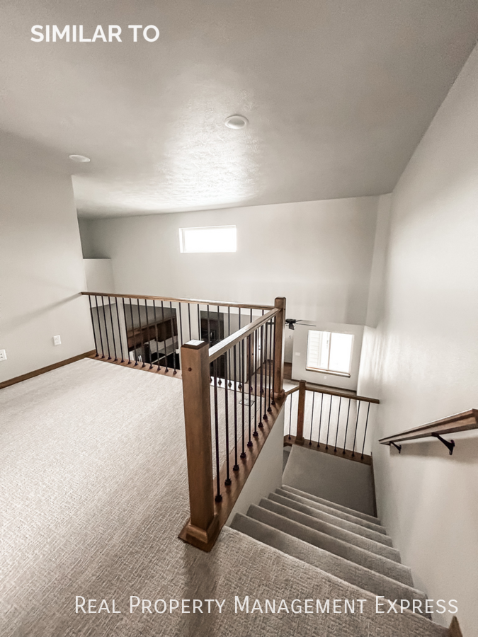 9005 W Jerald Pl - Photo 3 of 9