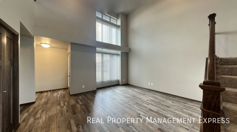 5611 S Yarrow Trl - Photo 4 of 23