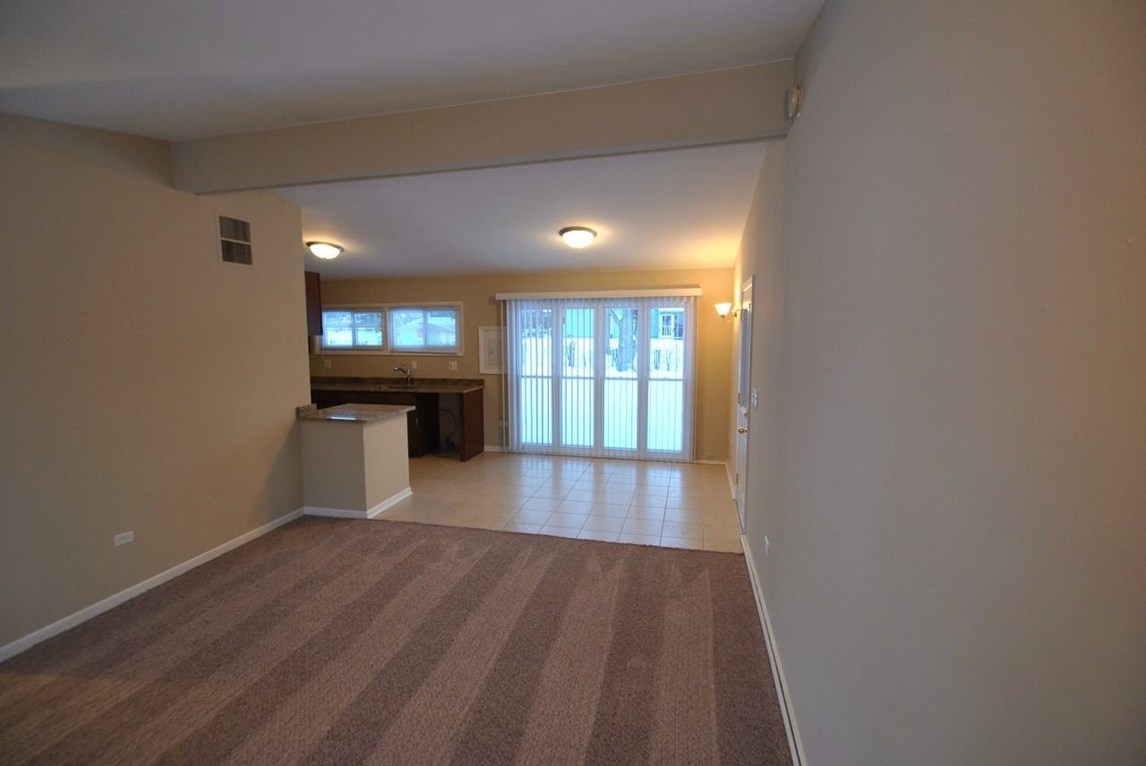 7329 Giddings Ave - Photo 2 of 7