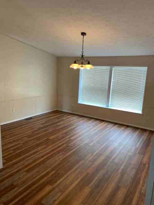 14 Eastwood Dr - Photo 3 of 34