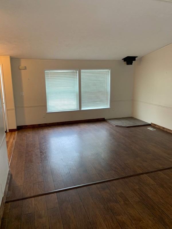 14 Eastwood Dr - Photo 4 of 34