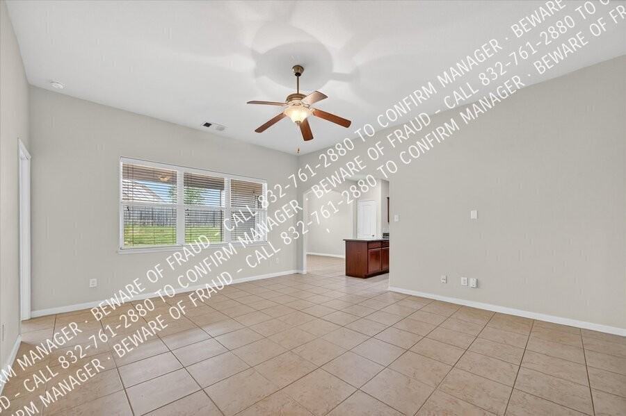 2126 Redbud Dr - Photo 4 of 25