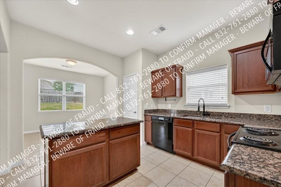 2126 Redbud Dr - Photo 7 of 25