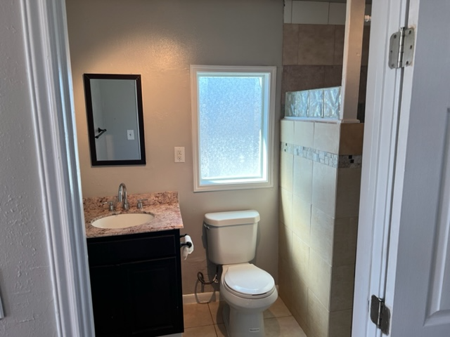 1018 Chicago Blvd #2 - Photo 4 of 6