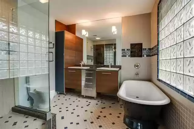 5838 Belmont Ave - Photo 6 of 39