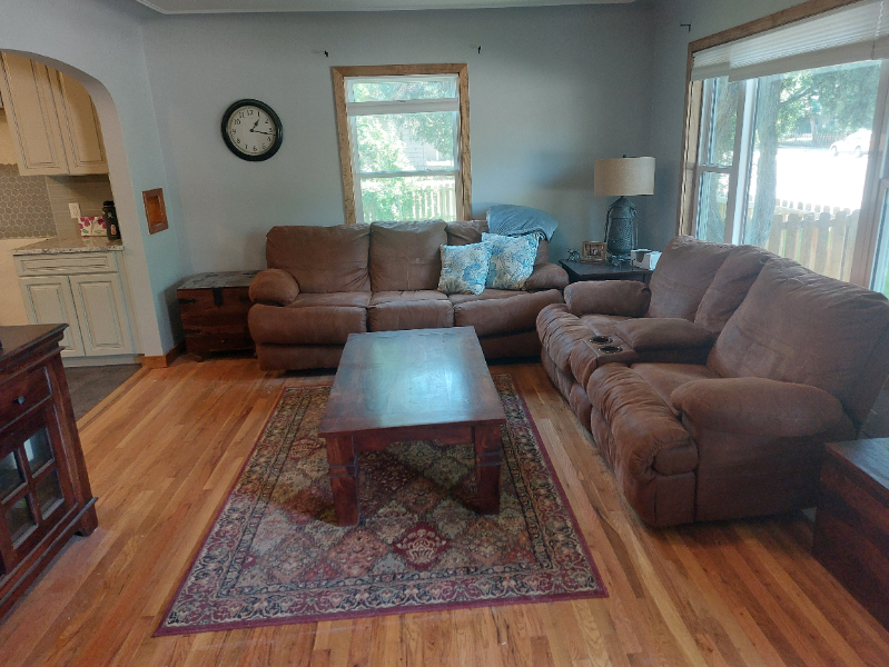 802 Smith St - Photo 7 of 21