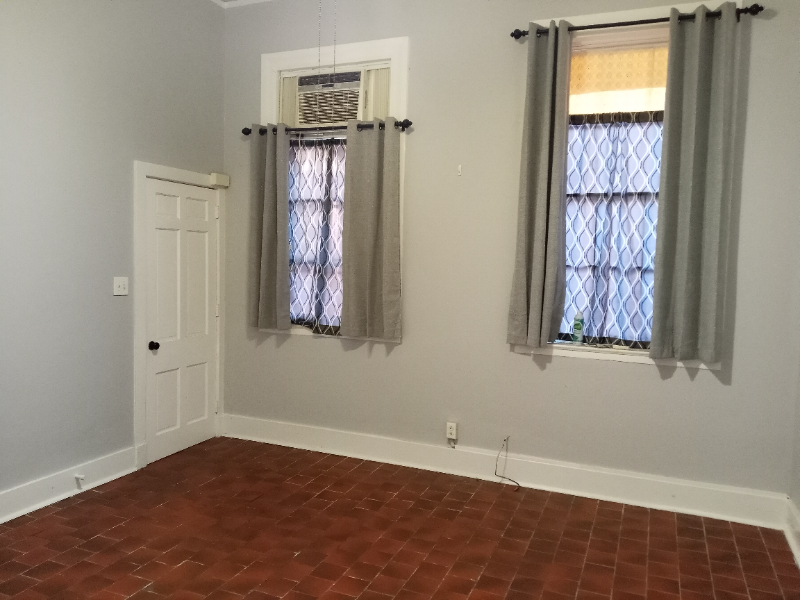 840 Ursulines Ave #2 - Photo 3 of 12