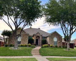 featured image of 11820 Duxbury Dr