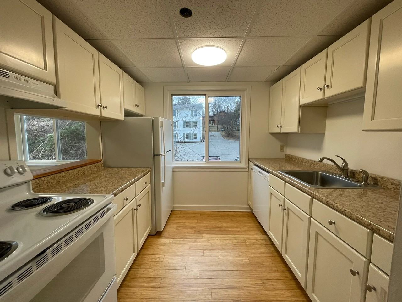 237 Maple St #5 - Photo 2 of 12