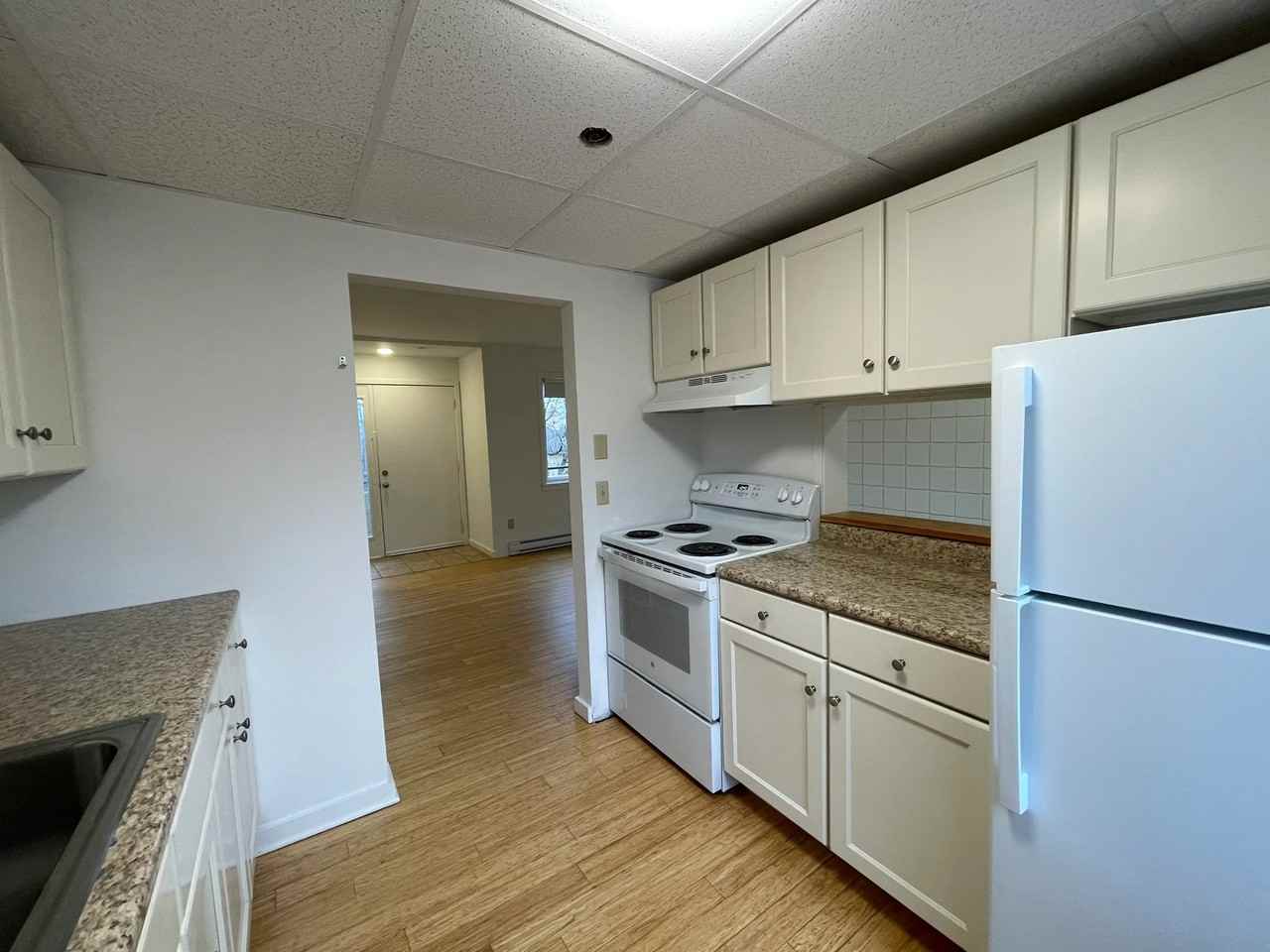 237 Maple St #5 - Photo 3 of 12