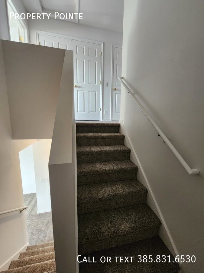 1573 S 2000 W #B - Photo 7 of 37