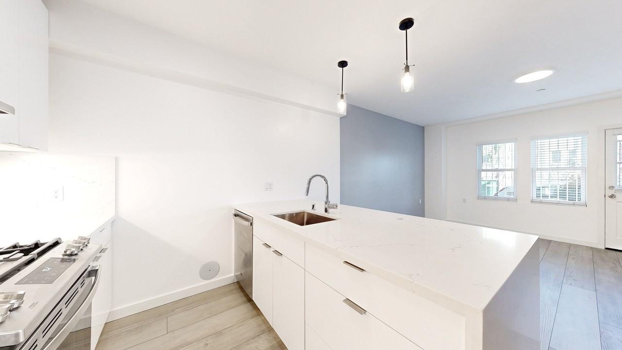 201 Divisadero St #201-02A - Photo 5 of 13