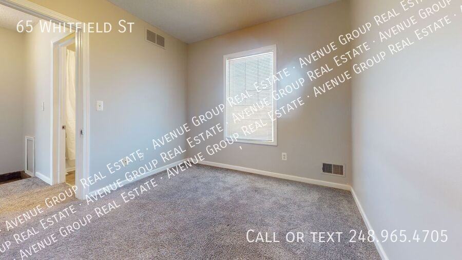 65 Whitfield St - Photo 6 of 12