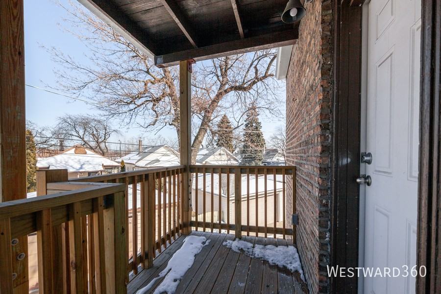 3650 W Eddy St #2 - Photo 7 of 9