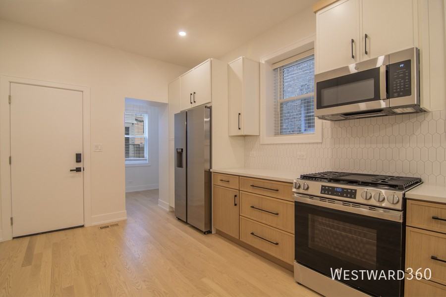 3720 N Racine Ave #1 - Photo 2 of 20