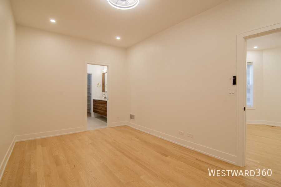 3720 N Racine Ave #1 - Photo 7 of 20