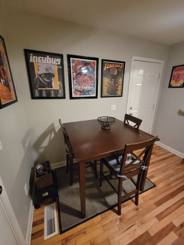 524 Rothwood Ave - Photo 7 of 11