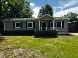 featured image of 105 Cardinal St