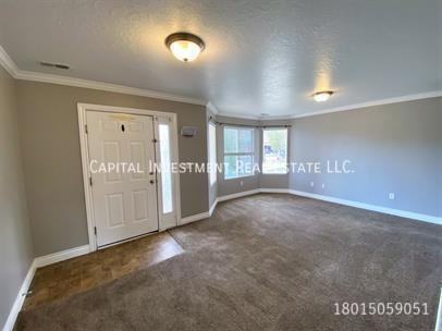 1441 Heather Ln - Photo 2 of 16