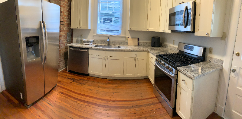 1031 Broadway St - Photo 7 of 12