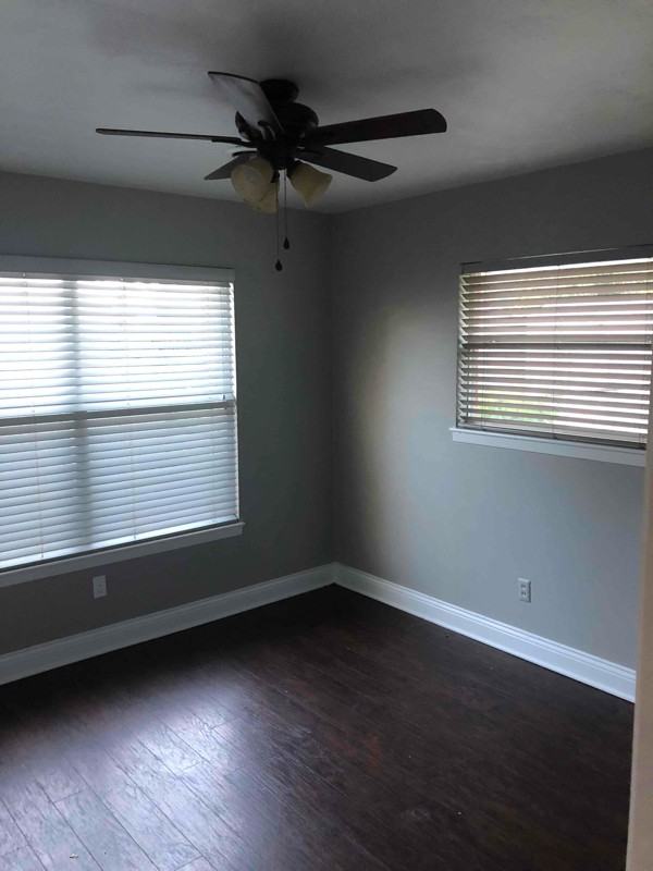 1002 S Stratton St - Photo 2 of 17