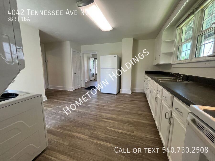 4042 Tennessee Ave Nw - Photo 7 of 17