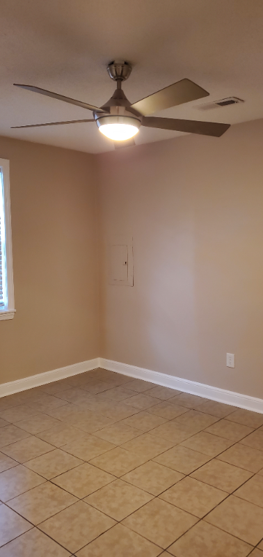 615 Lexington Ave #A - Photo 6 of 13