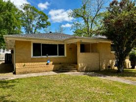 308 S Royal St - Photo 1 of 1