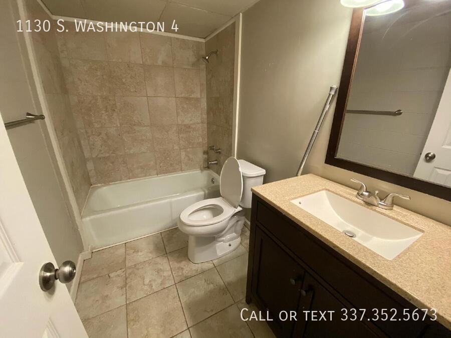 1130 S. Washington 4 - Photo 6 of 6