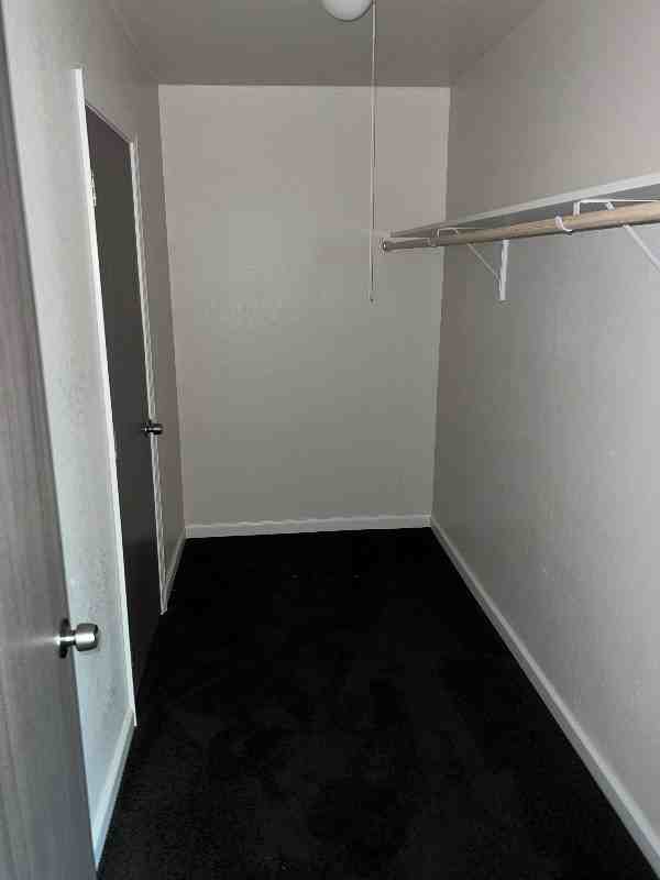 2919 W Wisconsin Ave - Photo 4 of 8