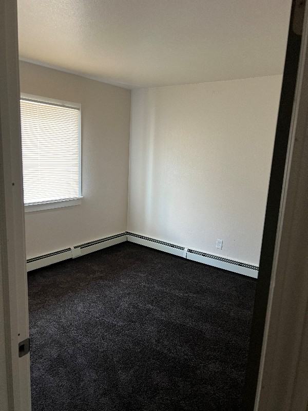 2919 W Wisconsin Ave - Photo 5 of 8