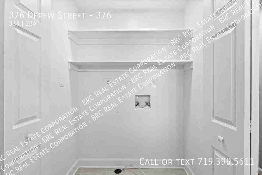 376 Depew St #376 - Photo 7 of 19