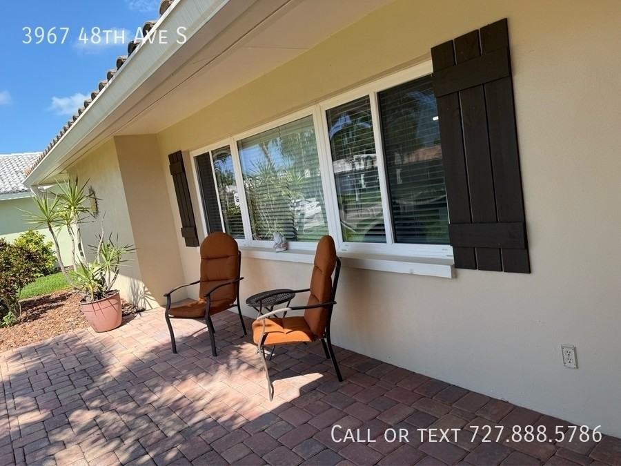 3967 48th Ave S - Photo 5 of 46