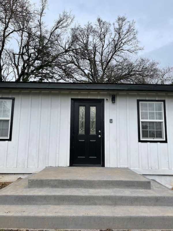 6613 Stoney Dr - Photo 2 of 14