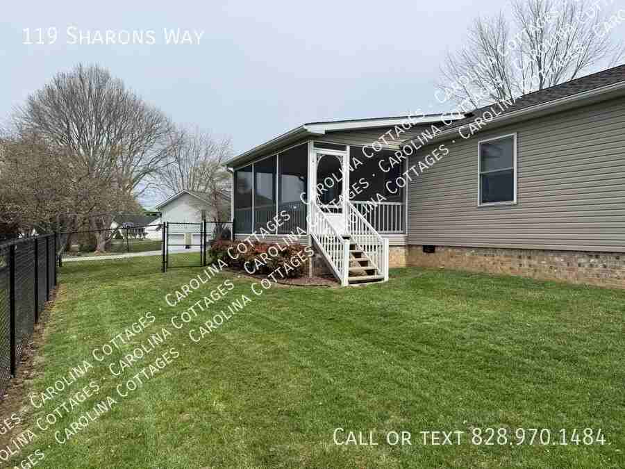 119 Sharons Way - Photo 3 of 10