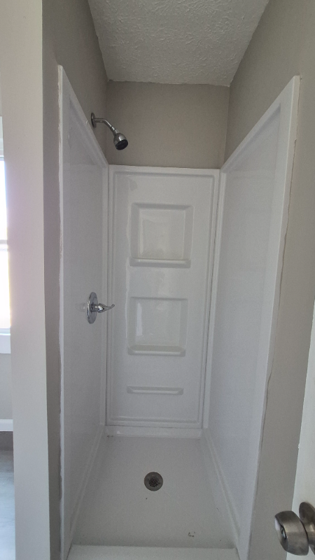 912 Riverview Ter #912UPPER - Photo 5 of 12