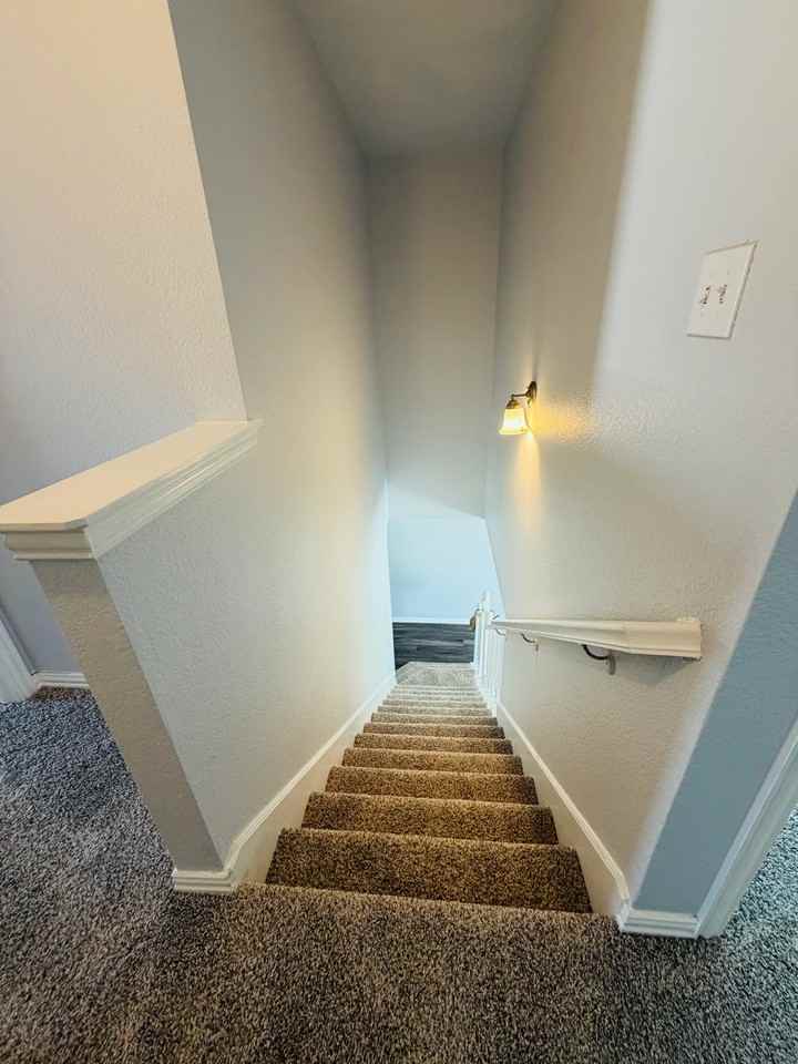 5732 Blackmon Ct - Photo 7 of 20