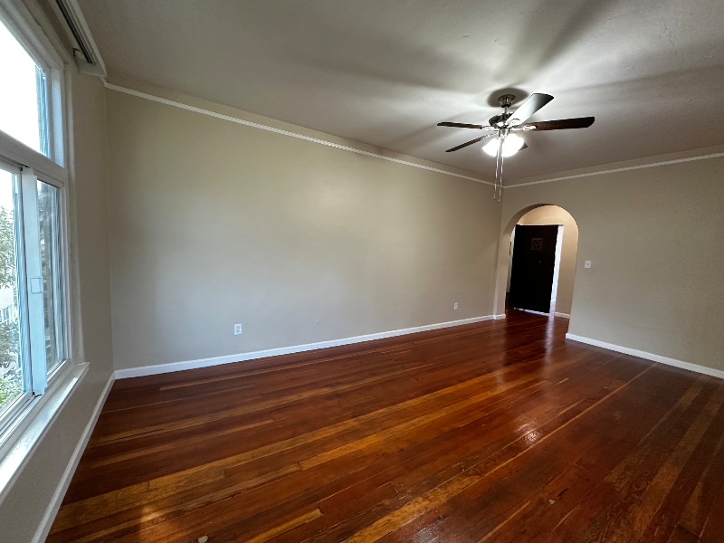 2208 Carroll St #304 - Photo 4 of 17