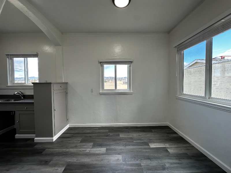 2208 Carroll St #304 - Photo 5 of 17