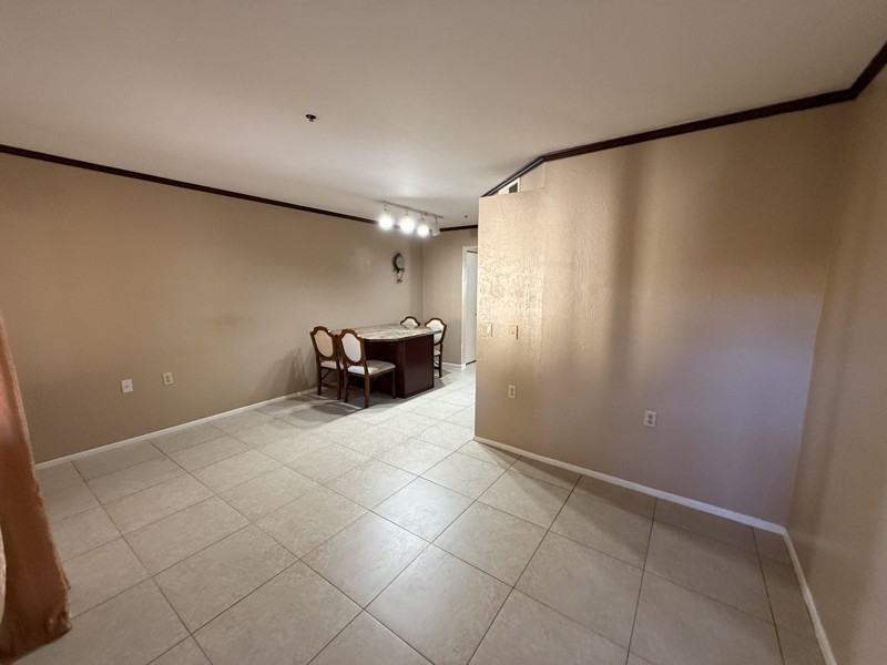 12221 W Bell Rd #164 - Photo 4 of 10