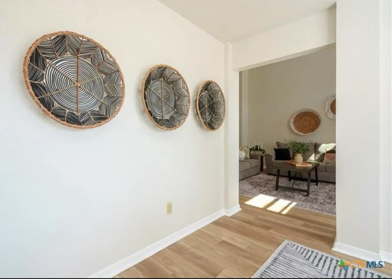 2114 Gina Dr - Photo 5 of 21