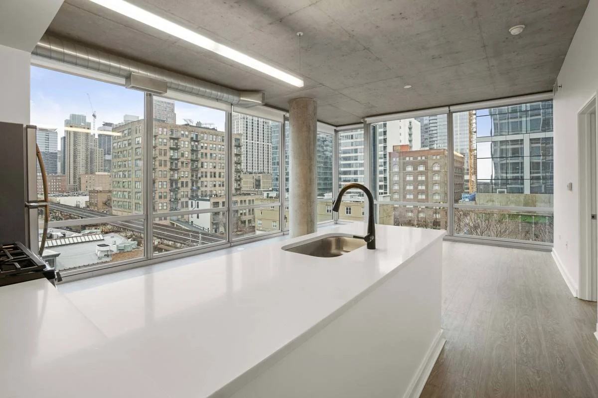 1469 S State St - Photo 4 of 13