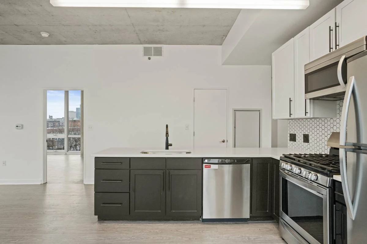 1469 S State St - Photo 6 of 13