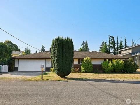 5318 91st St Ne - Photo 2 of 15