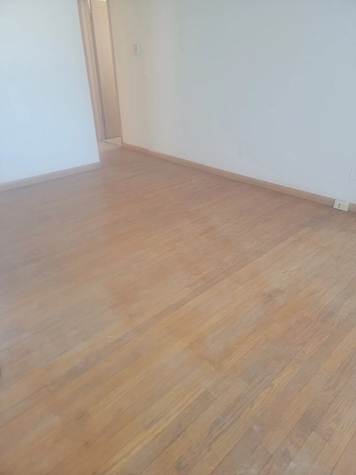 1013 Mary St #2 - Photo 2 of 15