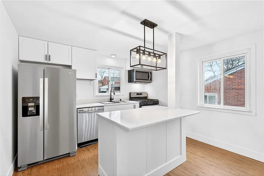 811 Everglade Dr - Photo 4 of 19