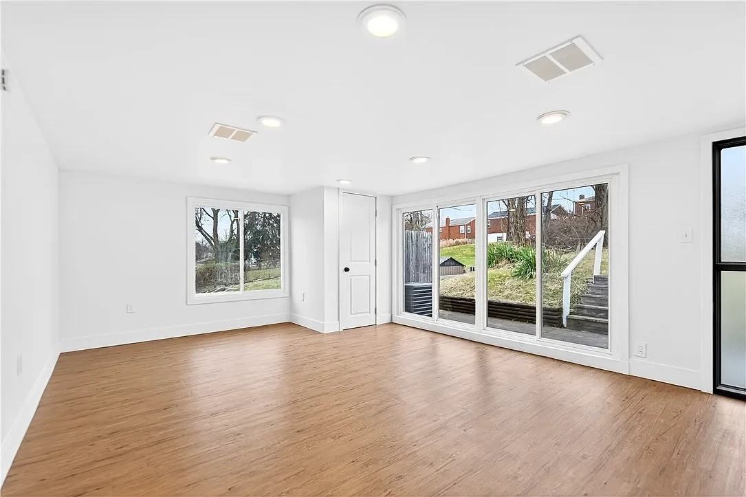 811 Everglade Dr - Photo 7 of 19