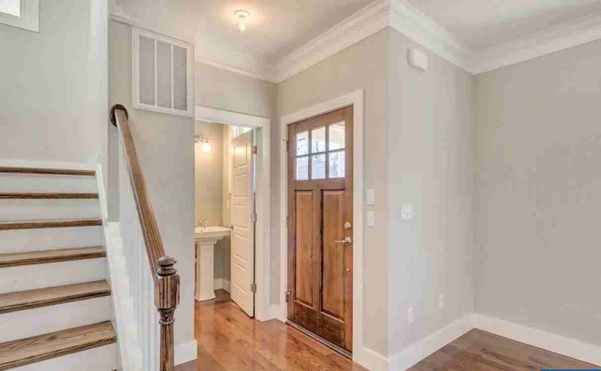 1458 Avon St #A - Photo 7 of 15