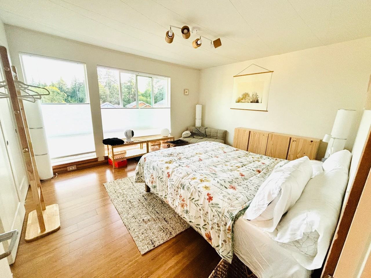 965 Curtis Loop Ne - Photo 5 of 9